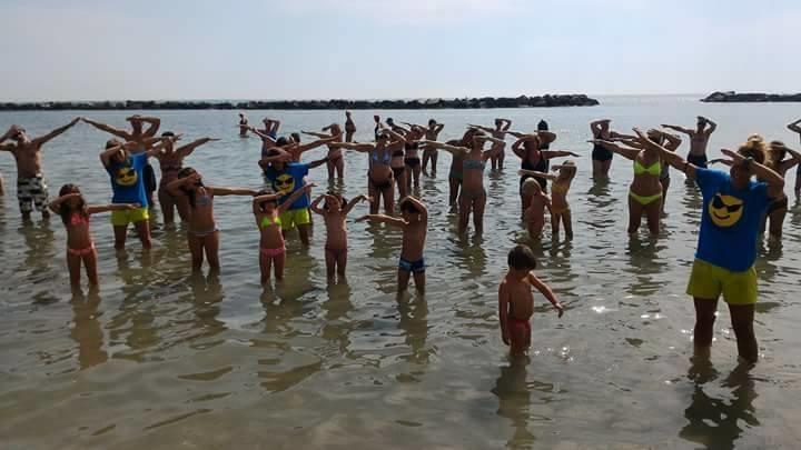 Strand Hotel Colorado Lido Di Savio Dış mekan fotoğraf